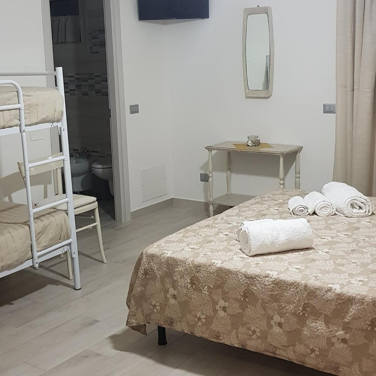 Quarantotto B&B Raffa Eksteriør bilde